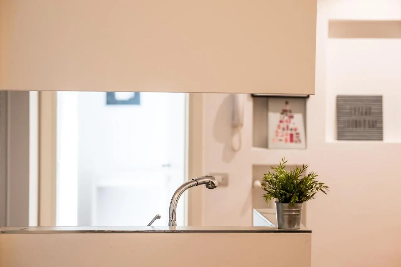 Shortmi Garibaldi Apartment Milan