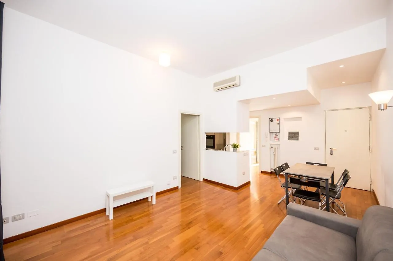 Shortmi Garibaldi Apartment Milan
